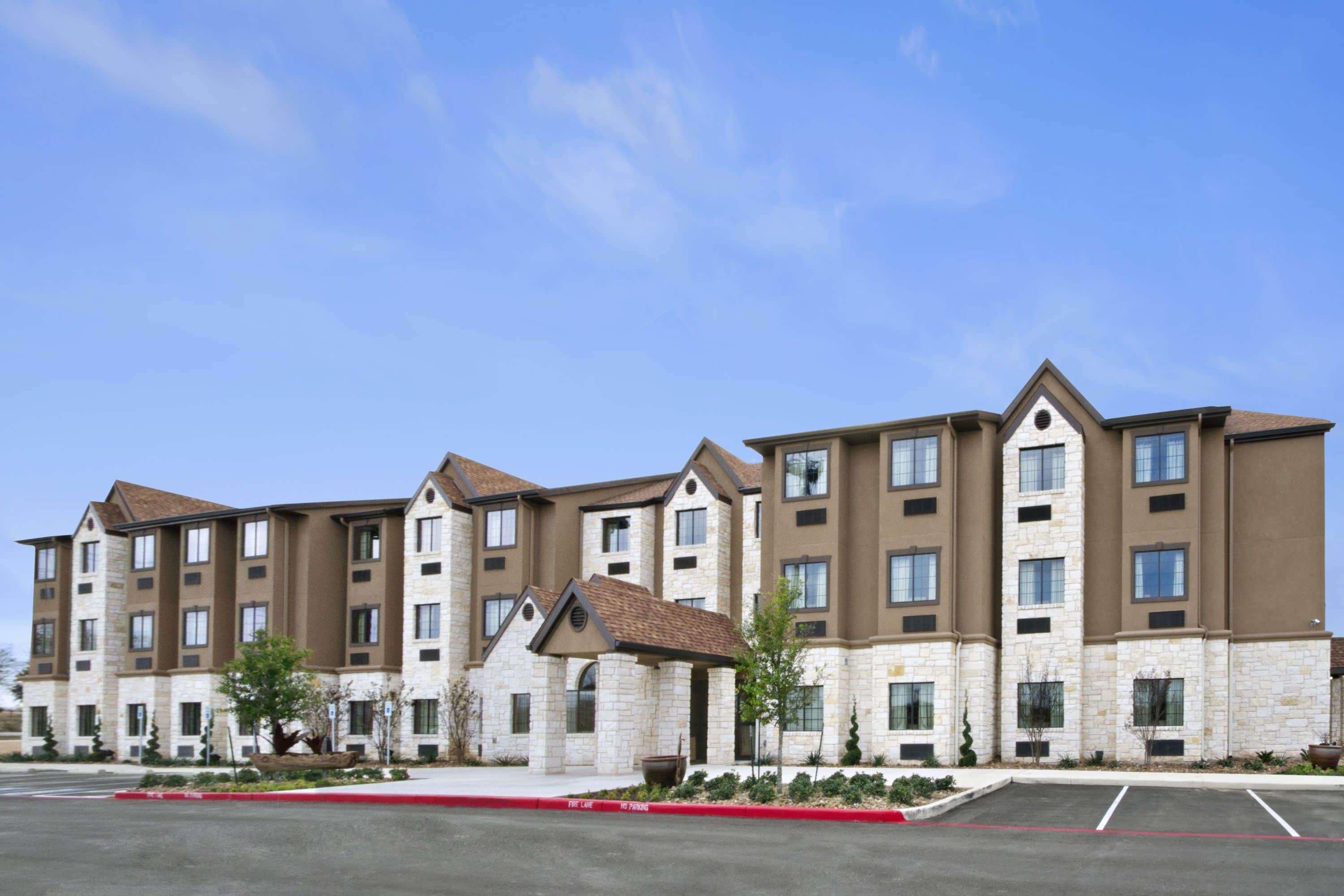 Microtel Inn & Suites By Wyndham Round Rock Exterior photo